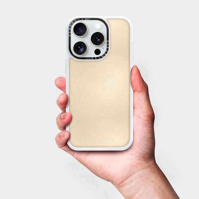 iPhone 14 Pro Case Classic Leather — Almond