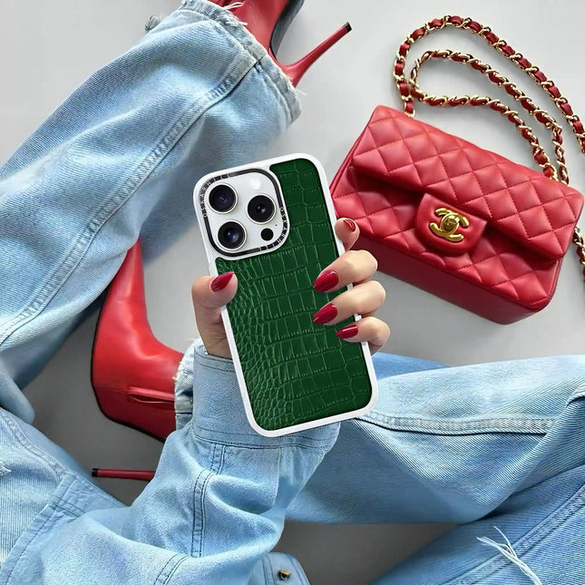 iPhone 16 Pro Max Case Classic Alligator — Phthalo Green