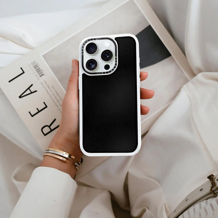 iPhone 16 Pro Max in Classic Leather — Smoky Black Oskar Hill.